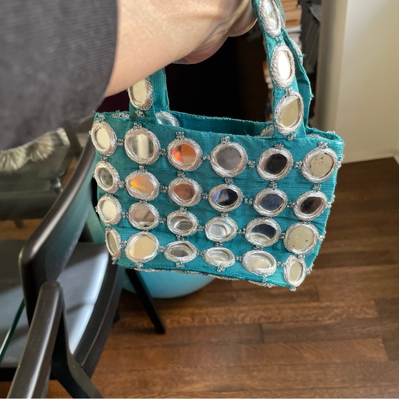 Funky and fun party purse! - Picture 3 of 6